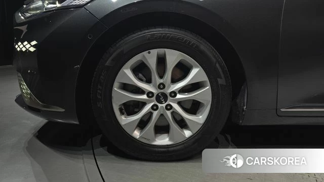 Kia K8 id 4646192 из Кореи 15