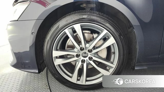 Audi A6 (C8) id 3872030 из Кореи 15