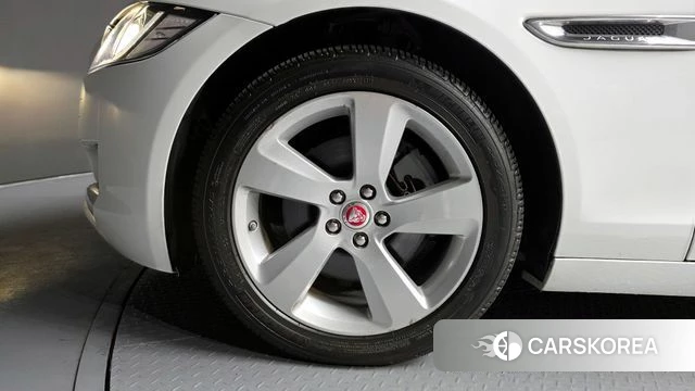 Jaguar XF (X260) id 4180730 из Кореи 15