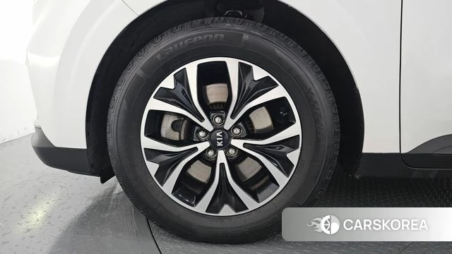 Kia Carnival 4th generation id 4609680 из Кореи 15