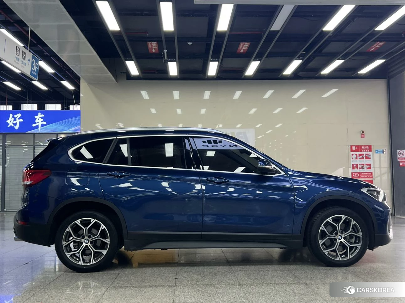 BMW X1 2021 Синий из Китая, фото 4