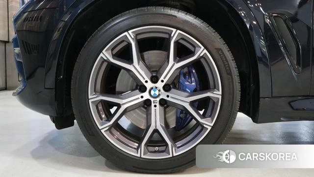 BMW X5 (G05) id 4735924 из Кореи 15