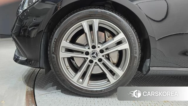 Mercedes-Benz E-Class W213 id 4434380 из Кореи 28