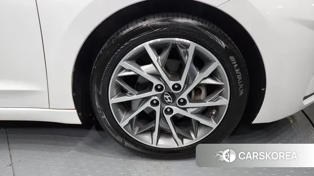 Hyundai The New Avante AD id 3464696 из Кореи 15