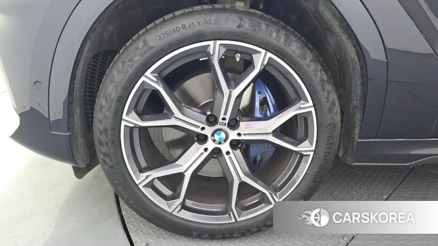 BMW X6 (G06) id 4457036 из Кореи 33