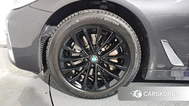 BMW 5 Series (G30) id 3598205 из Кореи 15