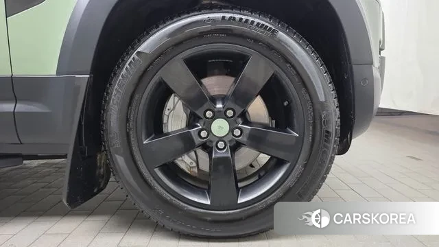 Land Rover Defender (L663) id 3347854 из Кореи 15