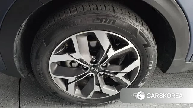 Kia Sportage The Bold id 3708544 из Кореи 15