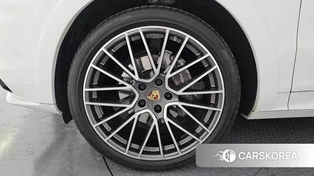 Porsche Cayenne (PO536) id 3626117 из Кореи 15