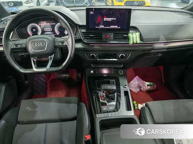 Audi Q5L Sportback 2022 Черный из Китая, фото 5