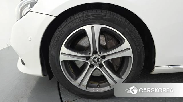 Mercedes-Benz E-Class W213 id 4642894 из Кореи 25