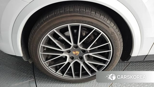 Porsche Cayenne (PO536) id 3795678 из Кореи 15