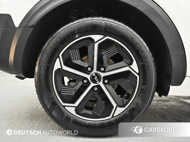 Kia Di Ol Nu Niro id 3915491 из Кореи 15