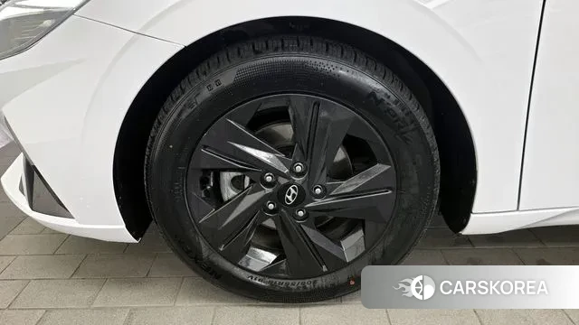 Hyundai Avante Hybrid (CN7) id 3479029 из Кореи 15