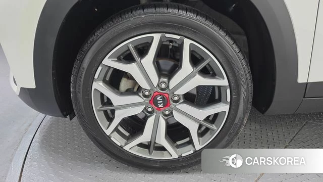 Kia Seltos id 4458934 из Кореи 15