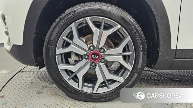 Kia Seltos id 4550986 из Кореи 25