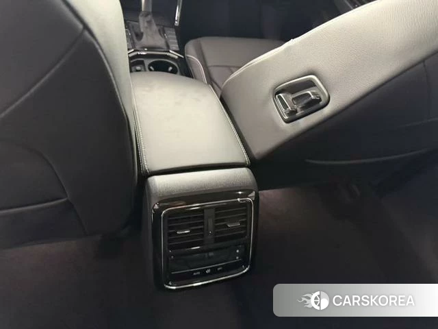 Volkswagen Passat 2024 Черный из Китая, фото 5