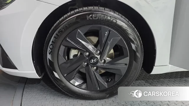 Hyundai Avante Hybrid (CN7) id 3367276 из Кореи 15