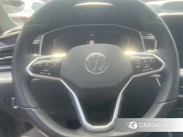 Volkswagen Tiguan L id 4274233 из Китая 18