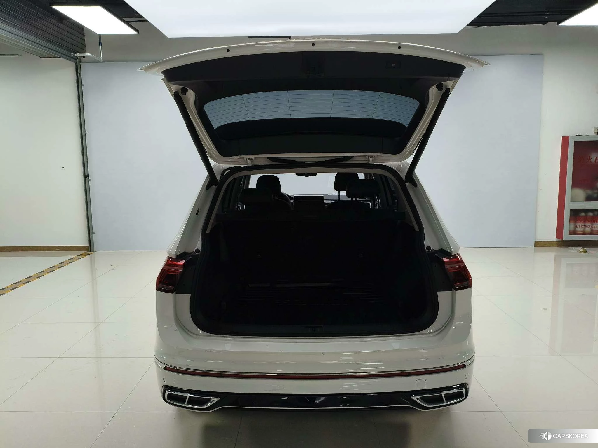 Volkswagen Tiguan L id 4498609 из Китая 21