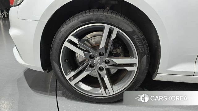 Audi A4 (B9) id 4225187 из Кореи 15