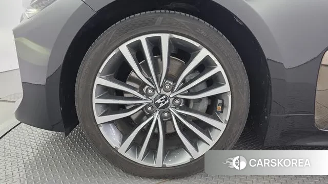 Kia Stinger id 3494677 из Кореи 15