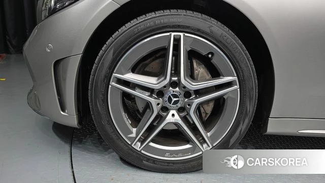 Mercedes-Benz C-Class W205 id 4785511 из Кореи 25