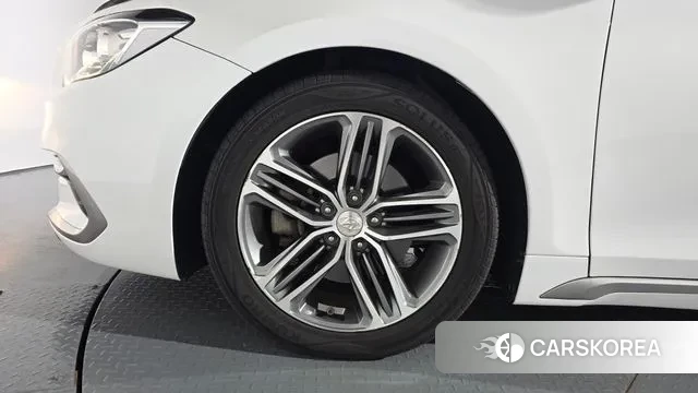 Hyundai Grandeur IG id 3239237 из Кореи 15