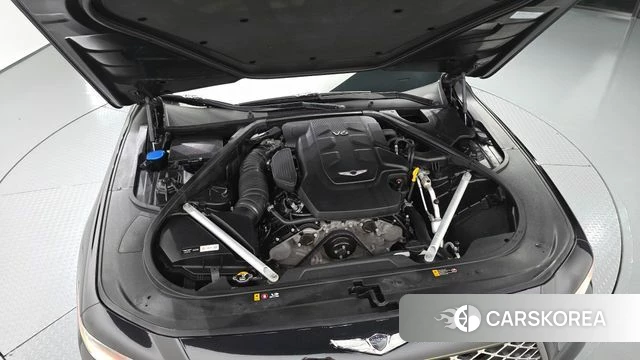Genesis G90 id 4780016 из Кореи 30