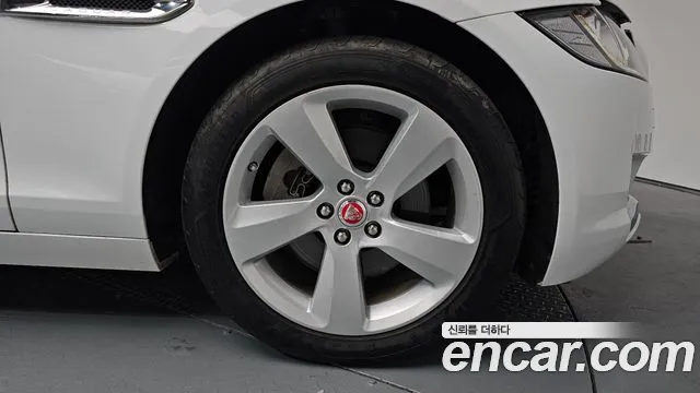 Jaguar XF (X260) id 2659287 из Кореи 15