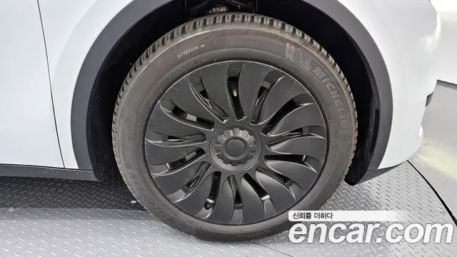 Tesla Model Y id 2715687 из Кореи 15