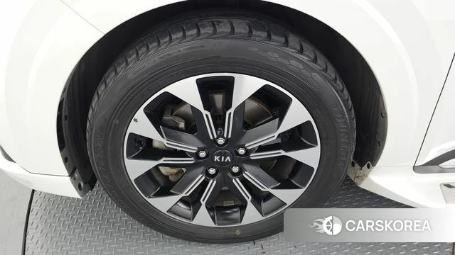 Kia Carnival 4th generation id 4529750 из Кореи 15