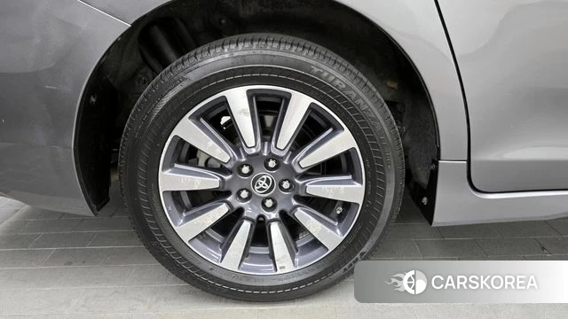 Toyota Sienna id 4196844 из Кореи 25