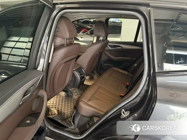 BMW iX3 2022 Черный из Китая, фото 5