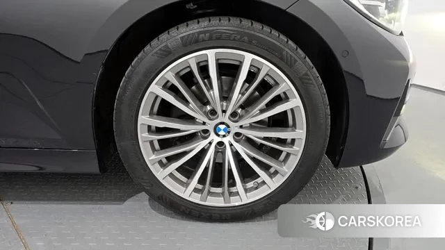 BMW 3 Series (G20) id 3412103 из Кореи 15