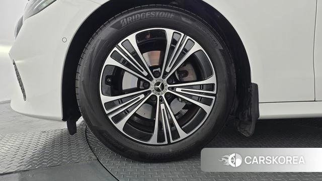 Mercedes-Benz E-Class W214 id 4539955 из Кореи 27