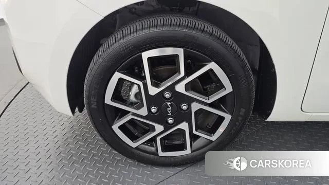 Kia The New Kia Ray id 3377384 из Кореи 15