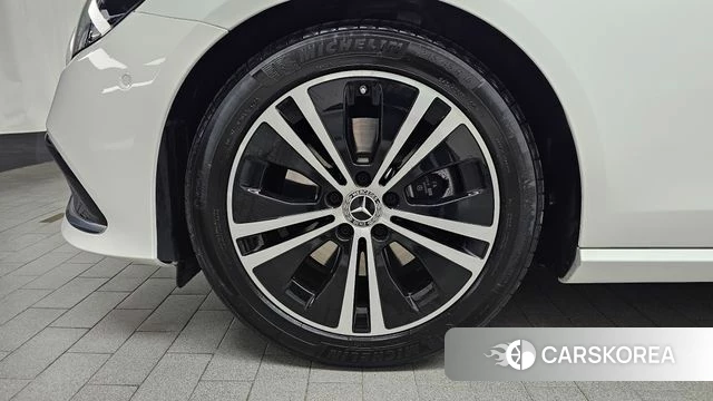 Mercedes-Benz E-Class W213 id 3910991 из Кореи 15