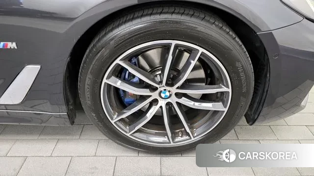 BMW 5 Series (G30) id 3385080 из Кореи 15