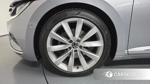 Volkswagen Arteon id 3378500 из Кореи 15