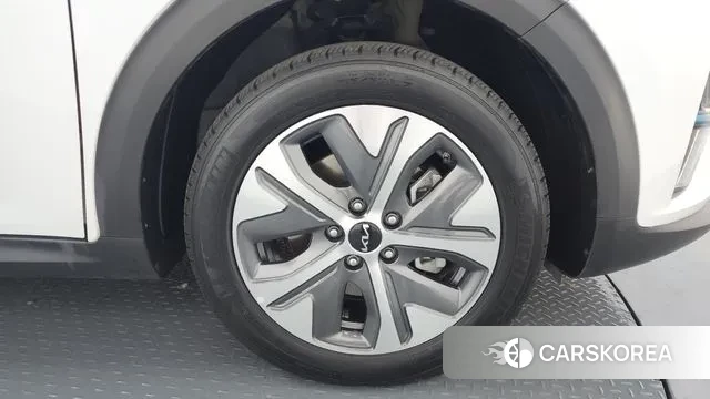 Kia Niro EV id 3323586 из Кореи 15