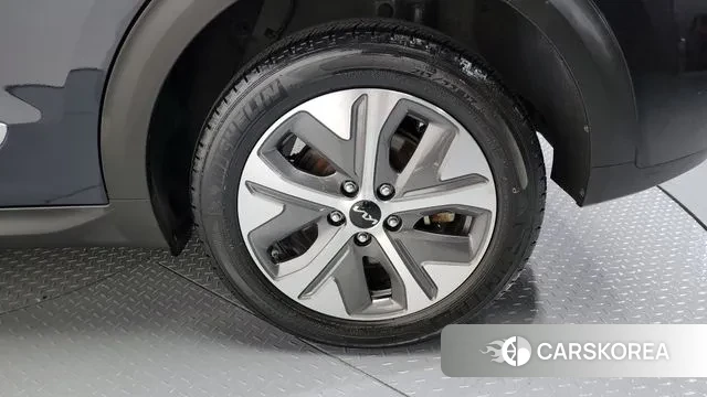 Kia Niro EV id 3306659 из Кореи 15