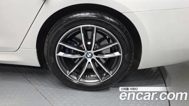 BMW 5 Series (G30) id 2811304 из Кореи 15