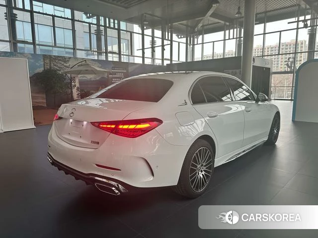 Mercedes-Benz Class C id 4271318 из Китая 17