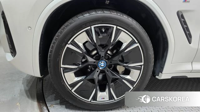 BMW iX3 id 4847681 из Кореи 31