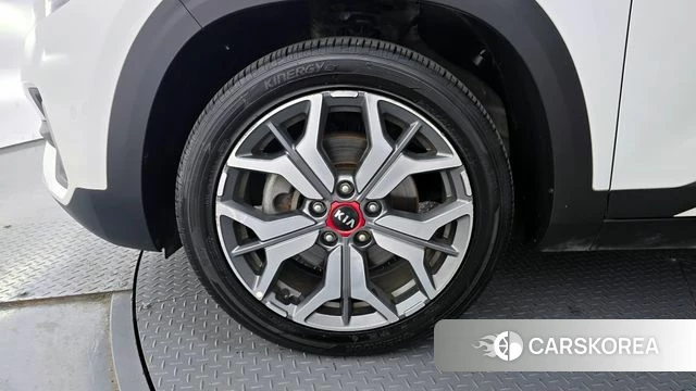 Kia Seltos id 4310521 из Кореи 27
