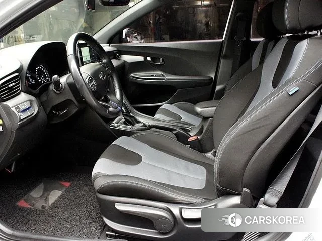 Hyundai Veloster (JS) id 3754496 из Кореи 14