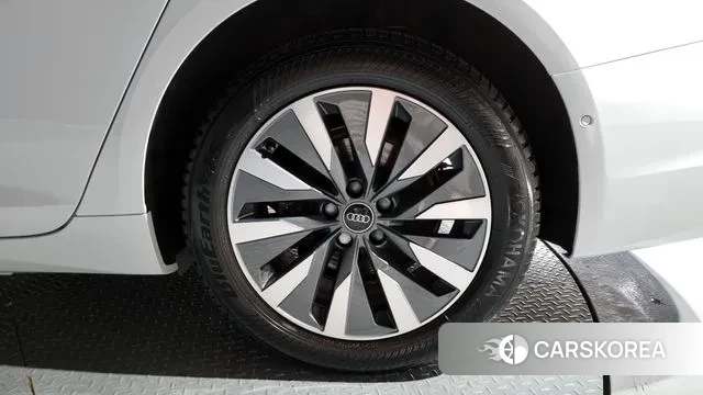 Audi A6 (C8) id 2998900 из Кореи 15