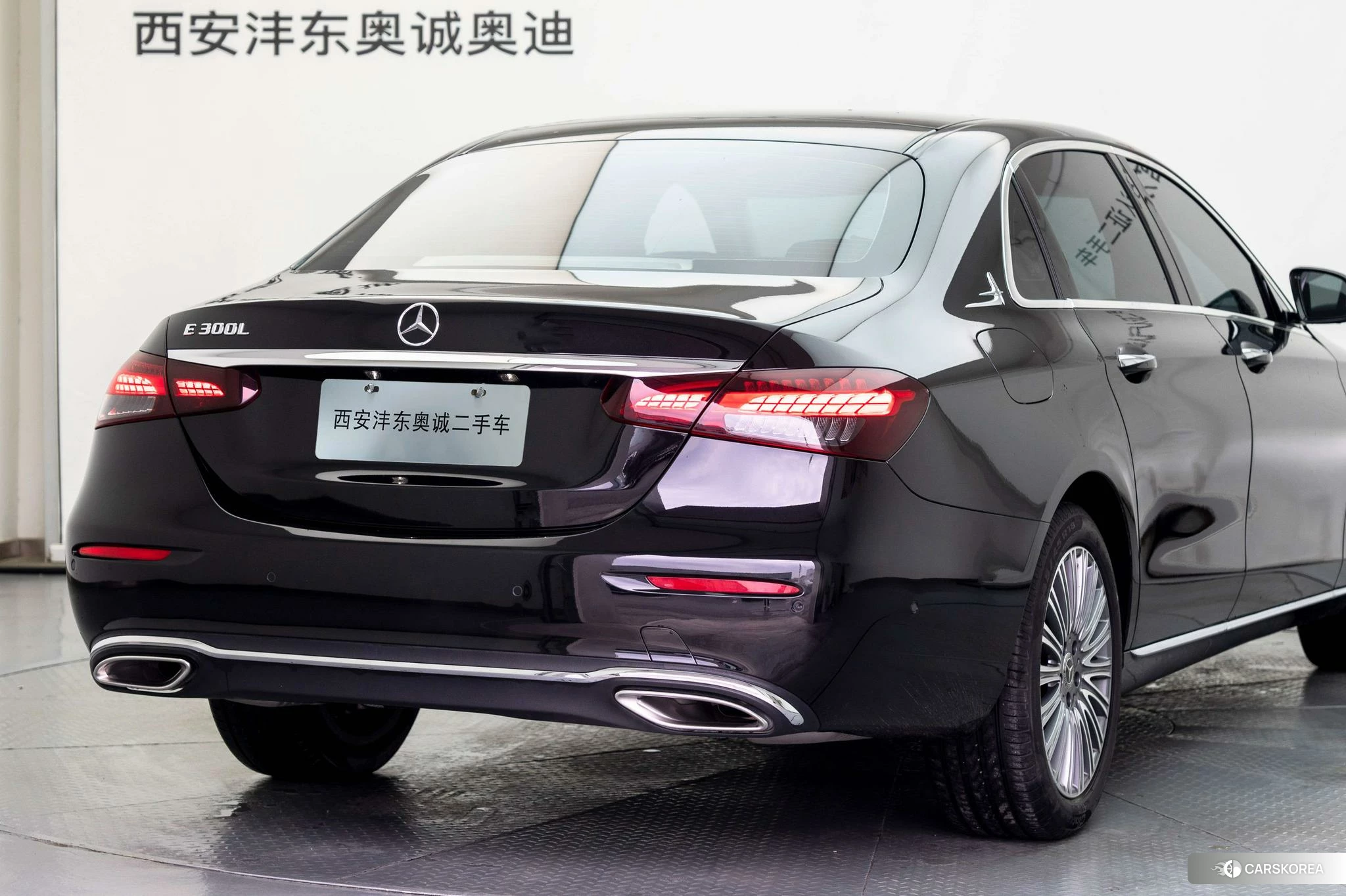 Mercedes-Benz E-class id 4452419 из Китая 19