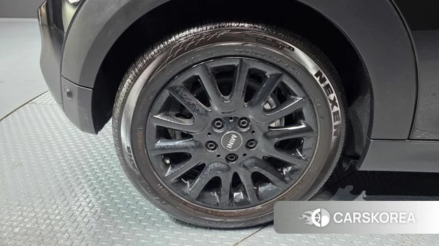 Mini Cooper S id 3910974 из Кореи 15